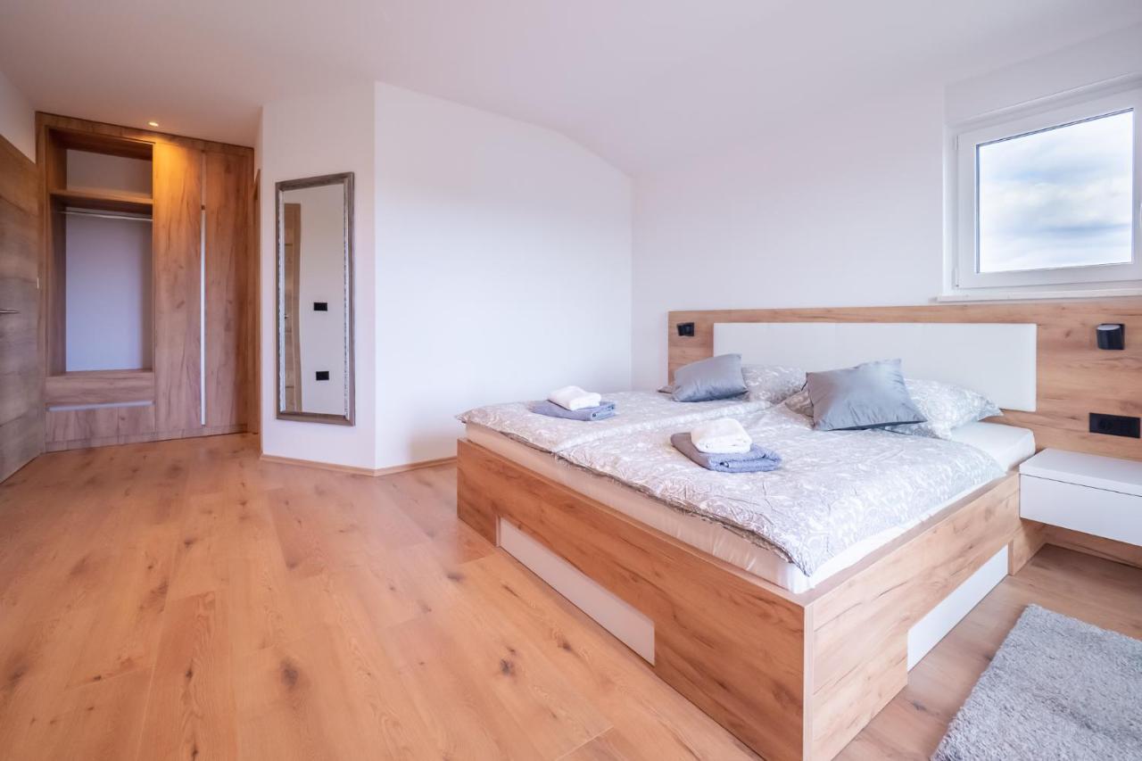 Villa Lydia Marcana Bagian luar foto