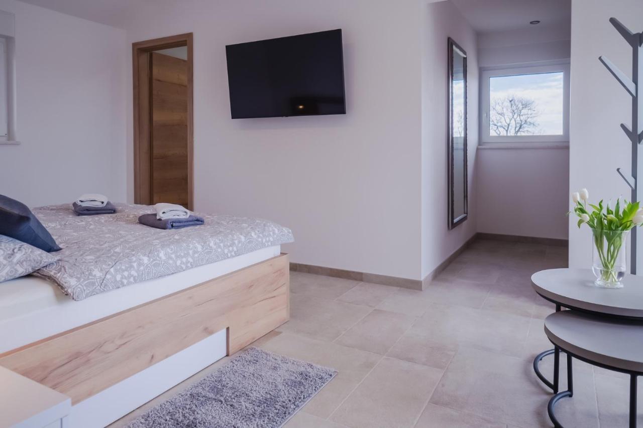 Villa Lydia Marcana Bagian luar foto