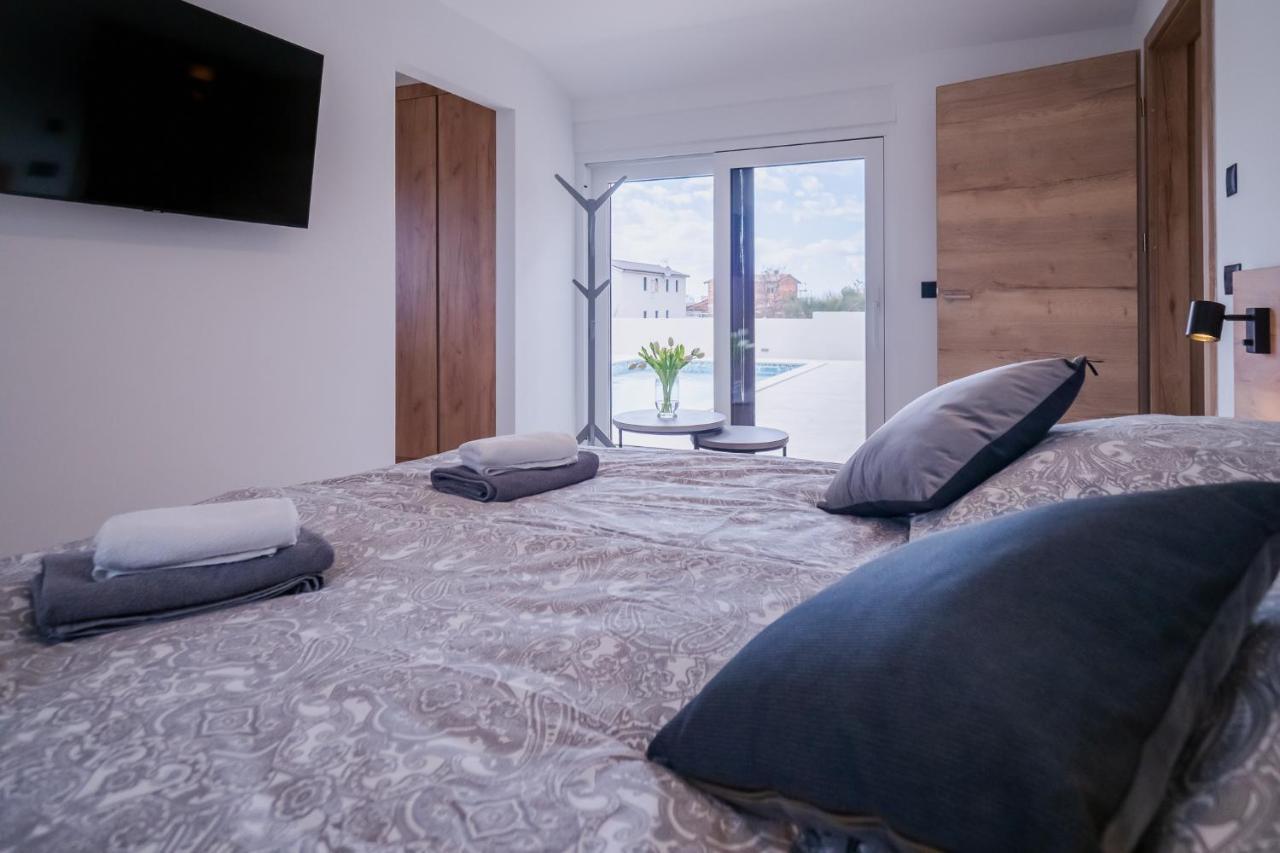 Villa Lydia Marcana Bagian luar foto