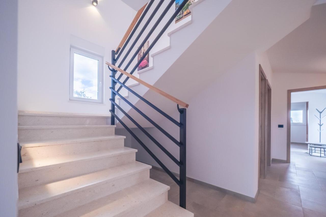 Villa Lydia Marcana Bagian luar foto